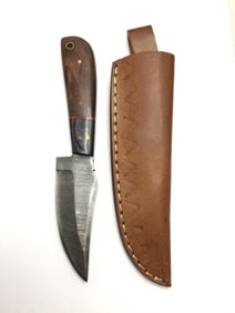 Damascus skinning knife