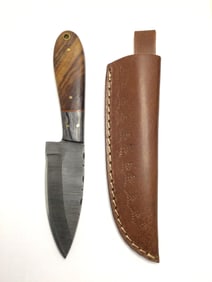 Damascus skinning knife
