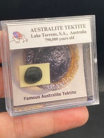 Tektite, Impact Glass, Rock, Crystal, Natural, Collectible, Outerspace