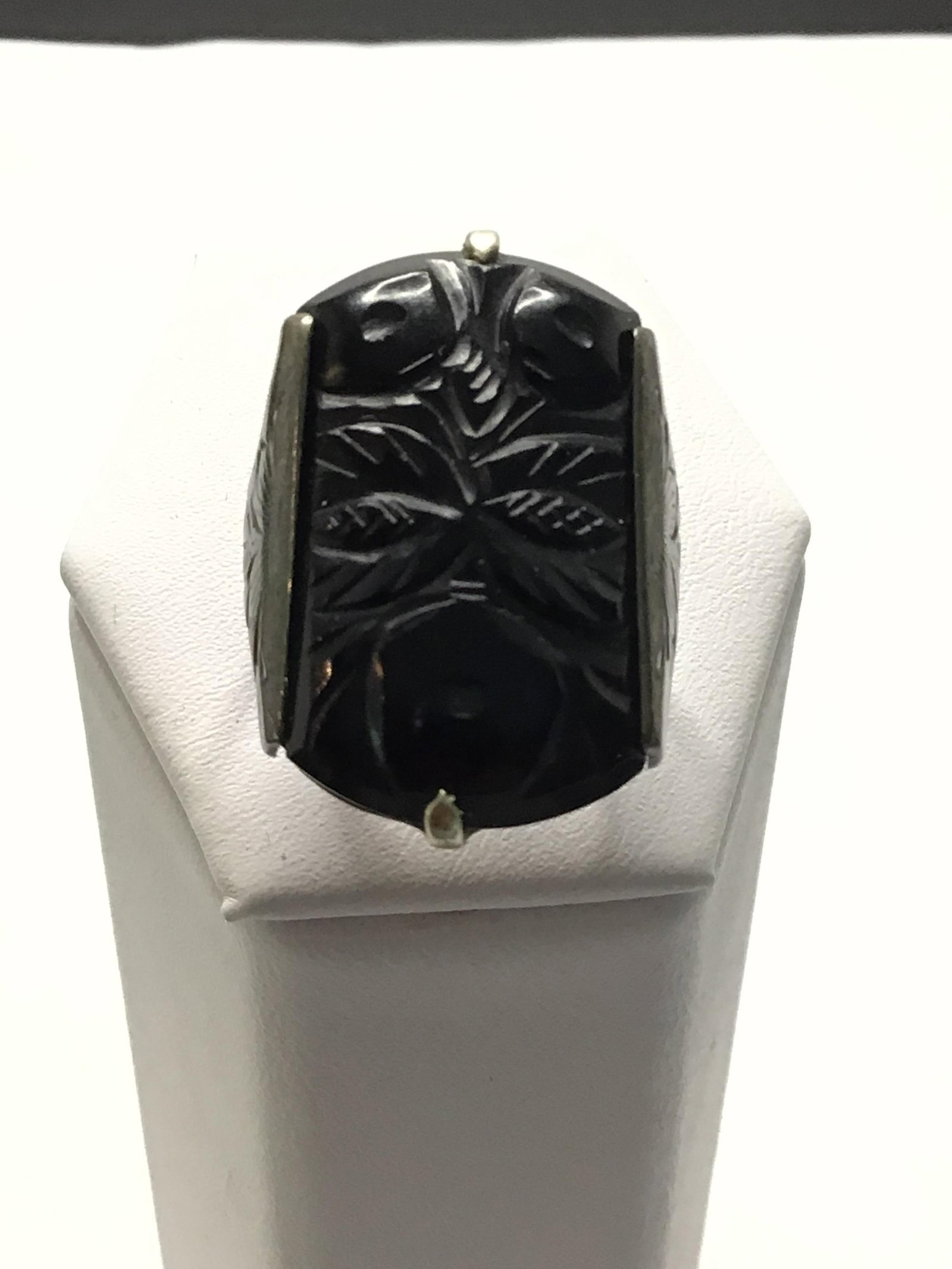 Sterling silver ring Sterling ring with carved black stone. 6.86 grams total weight. Size 8. (1 of 3)