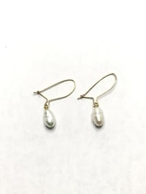 10k gold earrings