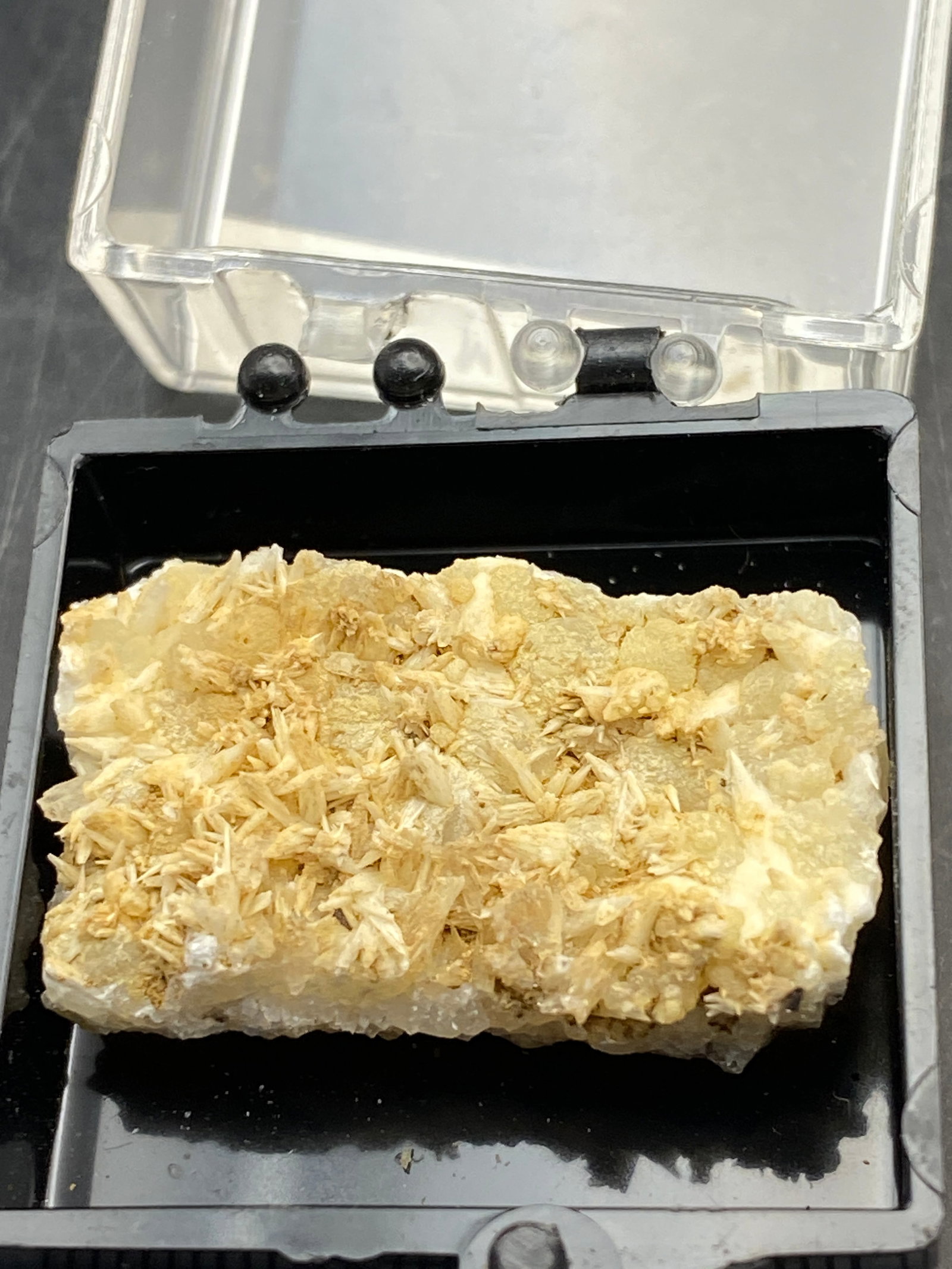 Rock, Crystal, Natural, Collectible, Mineral, Specimen: Talmessite Araconite UT Charlie Hall Collection
