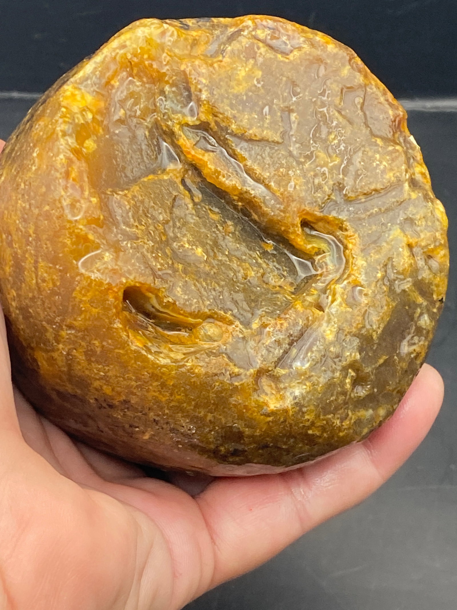 Rock, Crystal, Natural, Collectible, Mineral, Specimen: Agate (Whole) Brazil 1lb 9oz