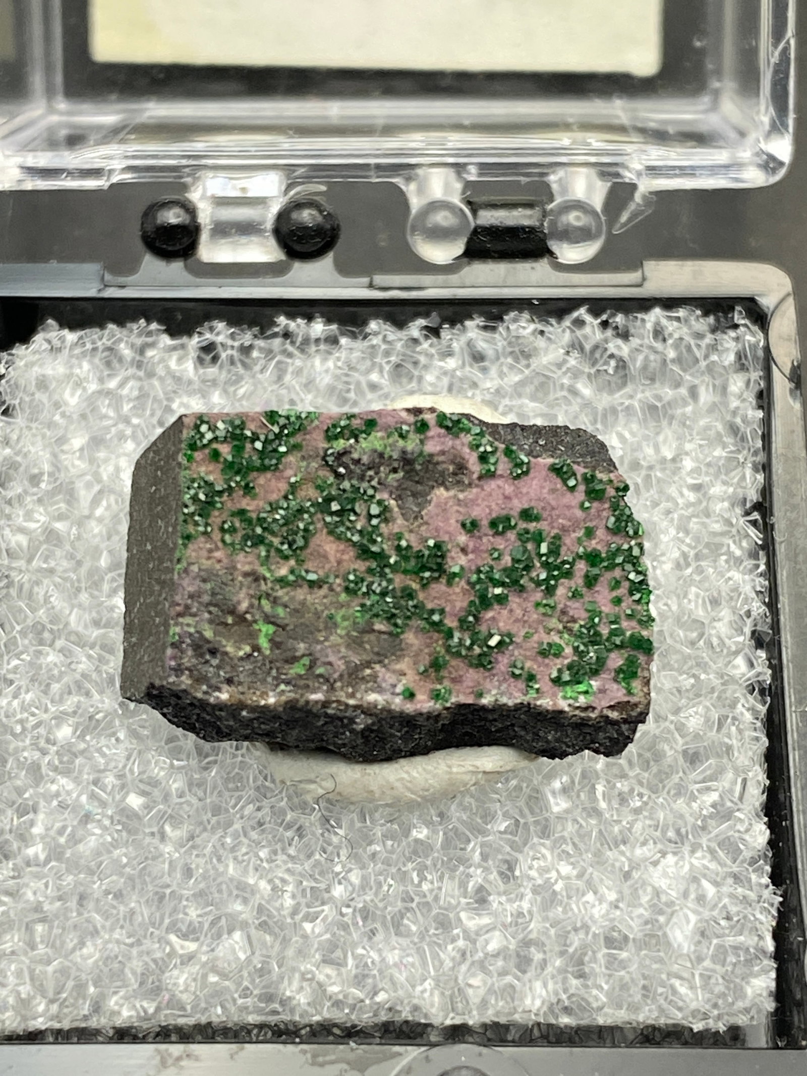 Rock, Crystal, Natural, Collectible, Mineral, Specimen: Urvarovite Russia Charlie Hall Collection