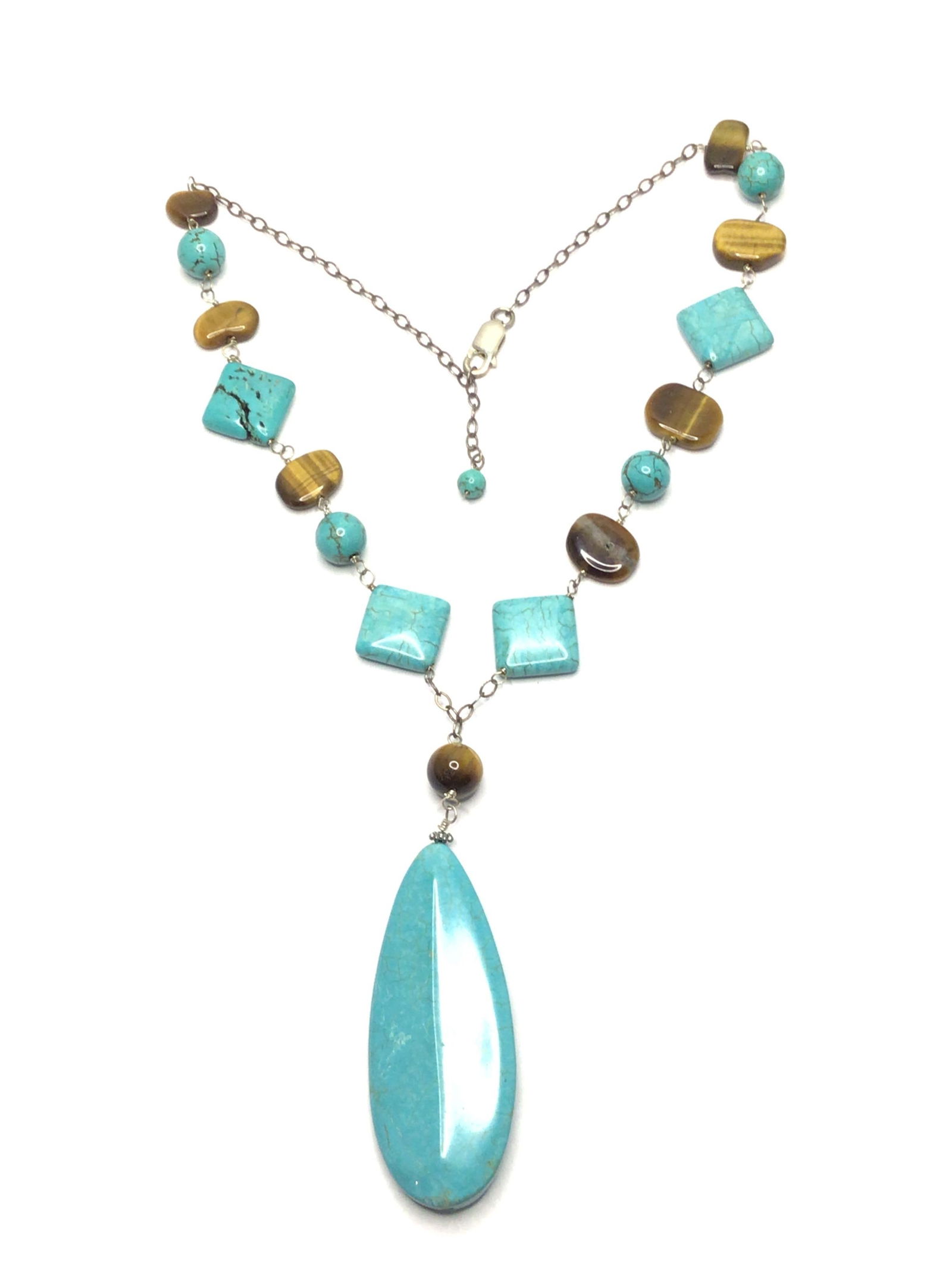 Artisan made necklace (1 of 2)