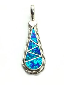 Zuni handmade pendant