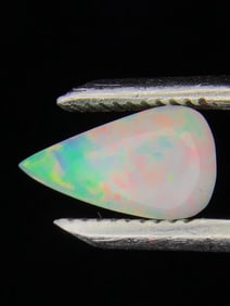 Opal gemstone