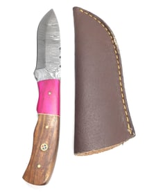 Damascus skinning knife