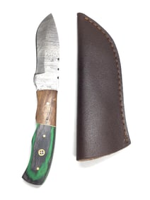Damascus skinning knife