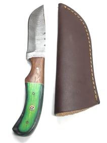 Damascus skinning knife