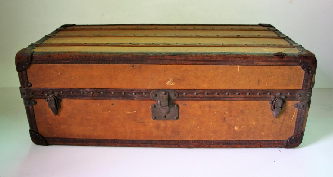 VINTAGE LOUIS VUITTON  WARDROBE STEAMER CHEST (1 of 14)