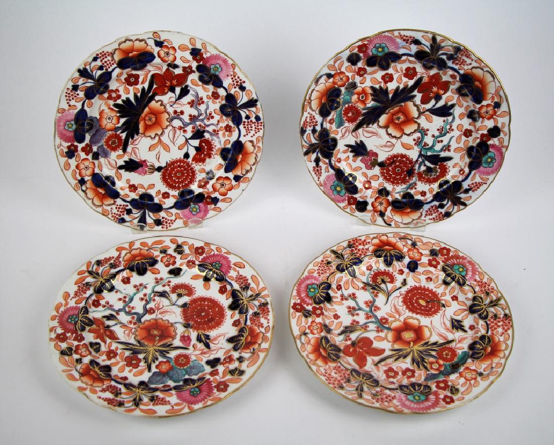SET OF FOUR 19TH CENTURY IMARI STYLE PLATES (1 of 5)