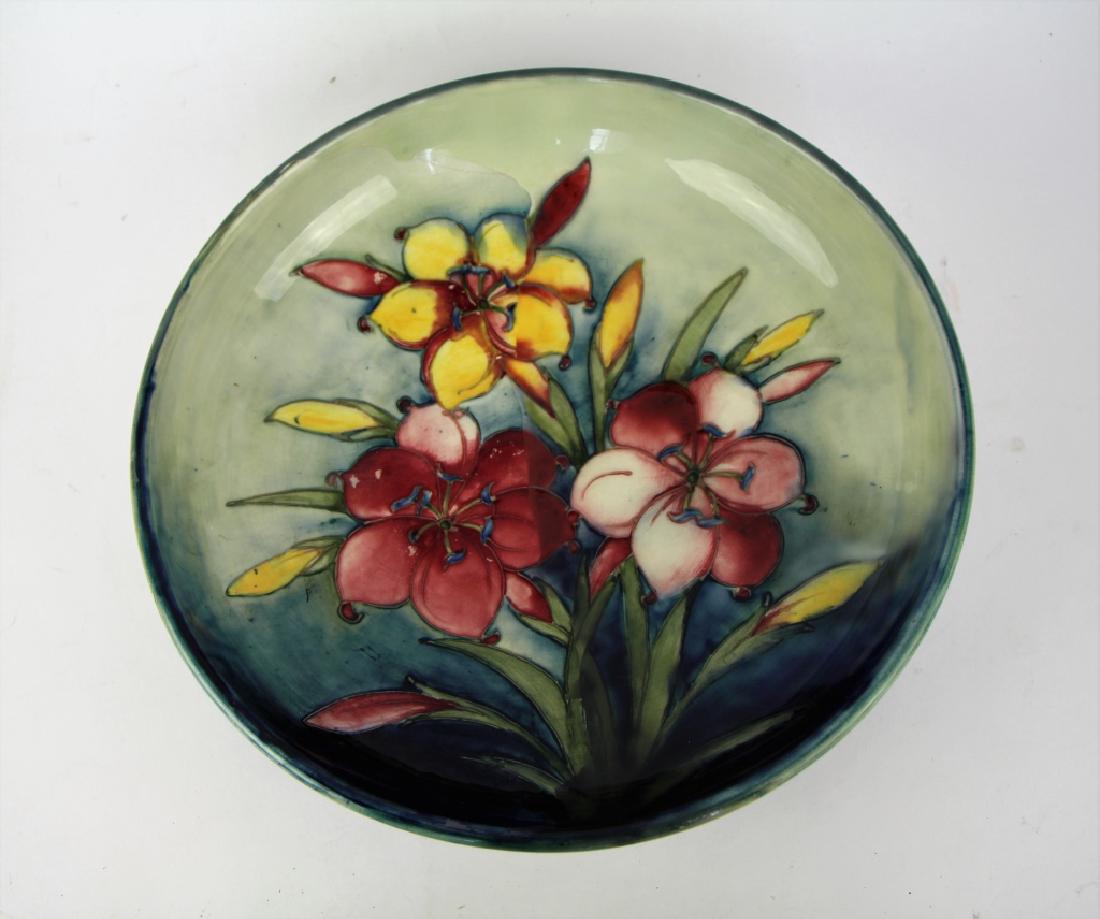 MOORCROFT FREESIA PATTERN CENTRE BOWL (1 of 5)