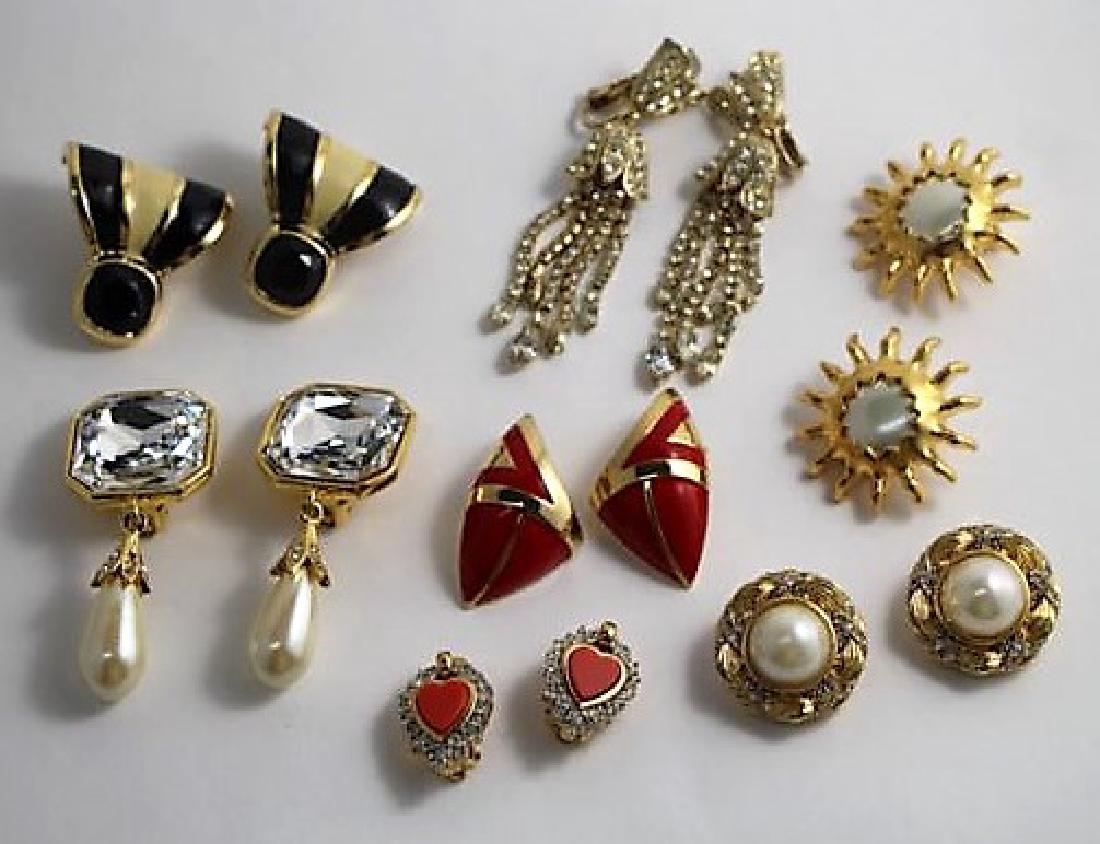 SEVEN PAIR OF COSTUME EARRINGS (1 of 7)