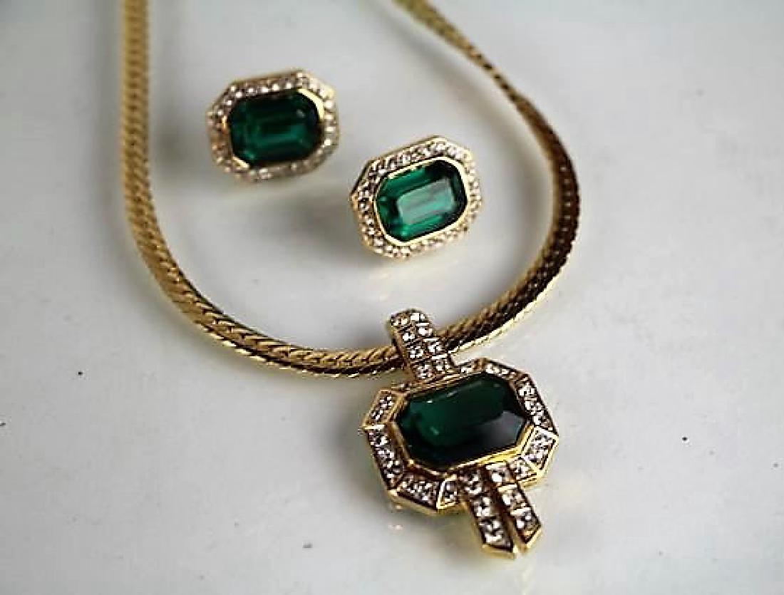 NINA RICCI  NECKLACE AND EARRINGS (1 of 4)