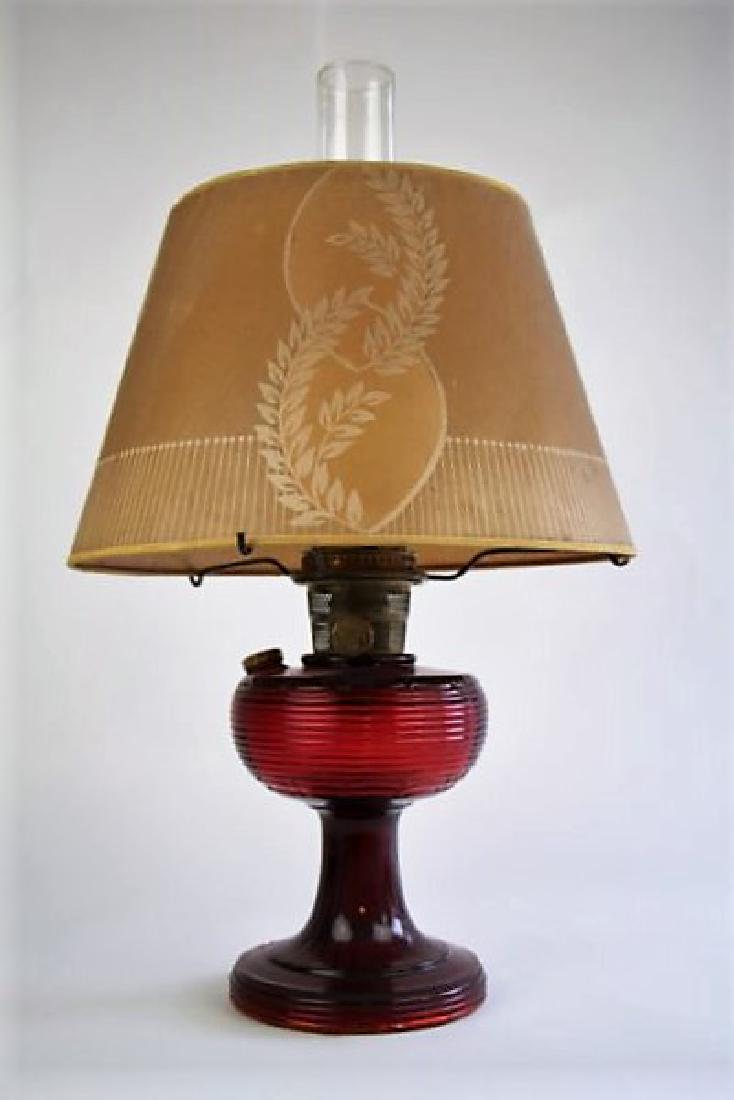 ALADDIN RED BEE HIVE OIL LAMP (1 of 6)