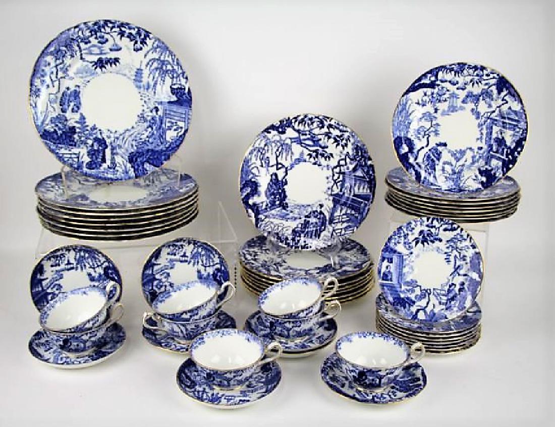 ROYAL CROWN DERBY BLUE MIKADO DINNER SET (1 of 6)