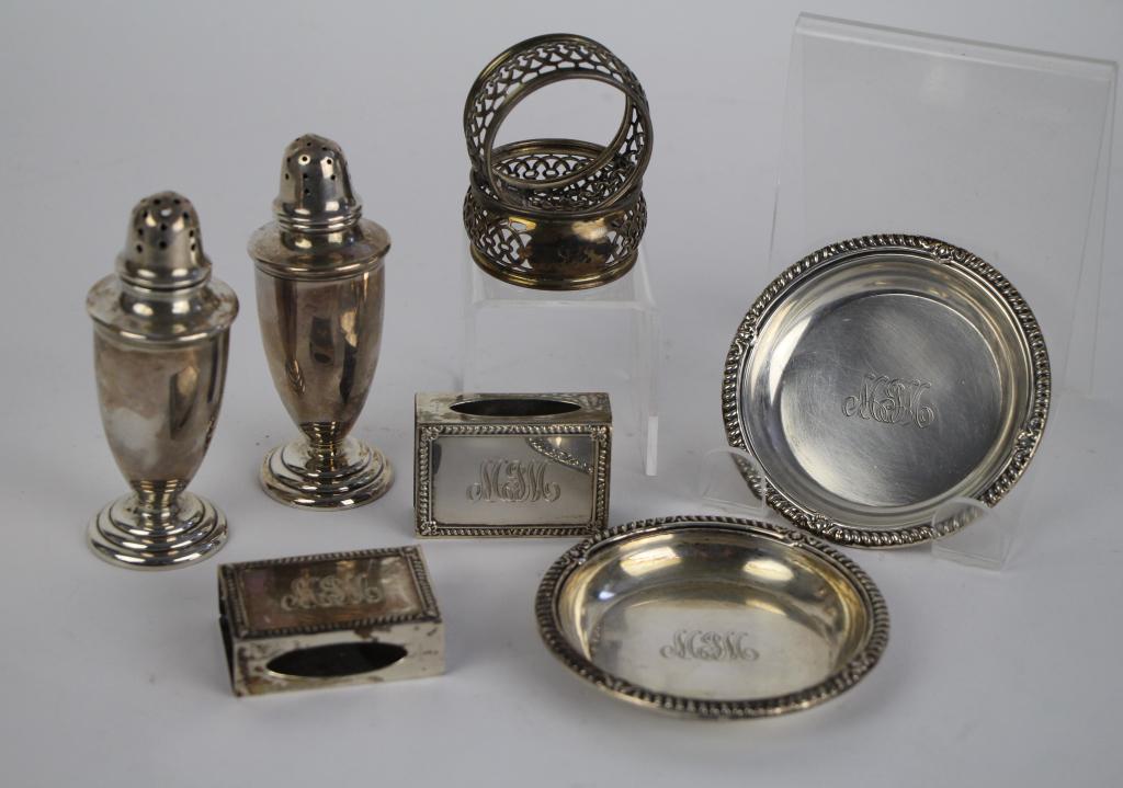 COLLECTION OF ASSORTED SILVER ITEMS (1 of 8)