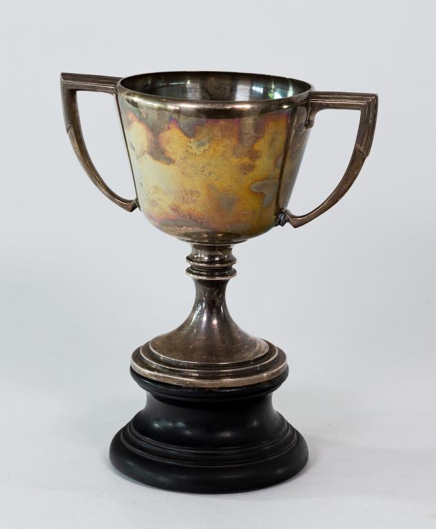 STERLING SILVER TROPHY: Hallmarked, Yet to be engraved. Ht. 9". Weight 491 g.