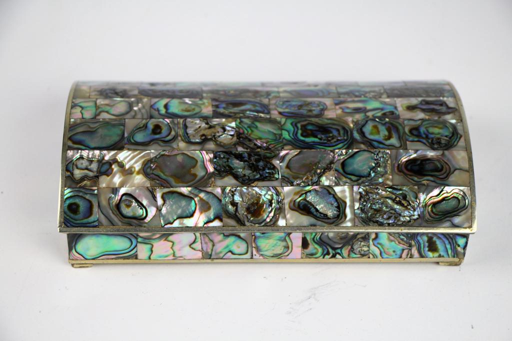 MEXICAN ABELONE BOX: With domed top stamped "Alpaca Mexico" on bottom. Wood lined. Length 16.5 cm. ( 6 1/2 in.) Approx. weight 370 g.