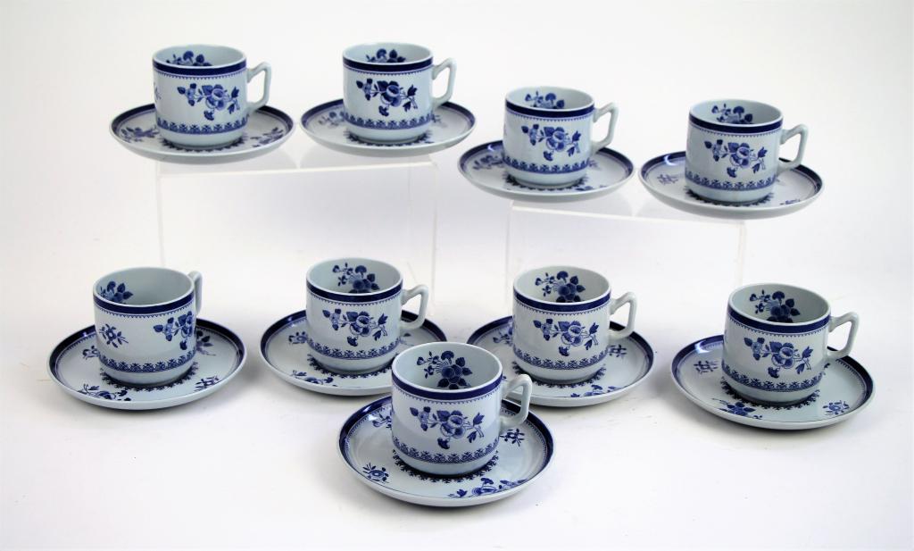 SET OF NINE COPELAND SPODE DEMI-TASSE: In "Spode Gloucester" pattern. Total approx. weight 2 kg.