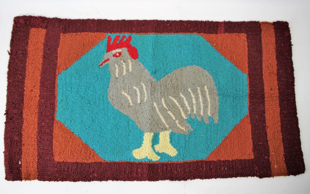 VINTAGE QUEBEC HAND HOOKED RUG (1 of 2)