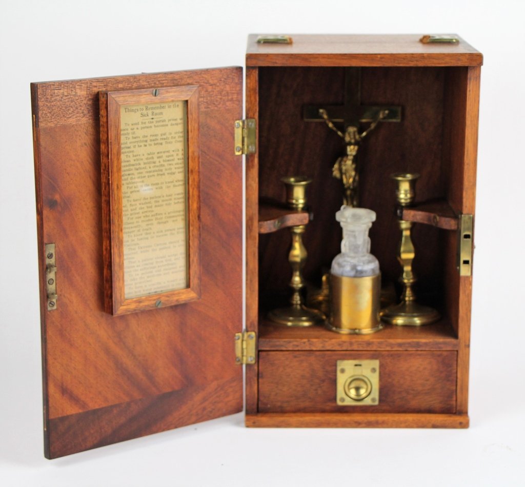 ANTIQUE LAST RITES BOX (1 of 7)