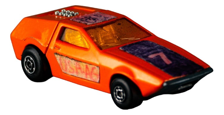 Series No. 53 Tanzara Matchbox from Lesney: Old Tanzara car as a toy. from Matchbox from lesney series No 53, around 1970. In original condition, with wear consistent with age and use, a beautiful patina, a unique piece that will not be availab