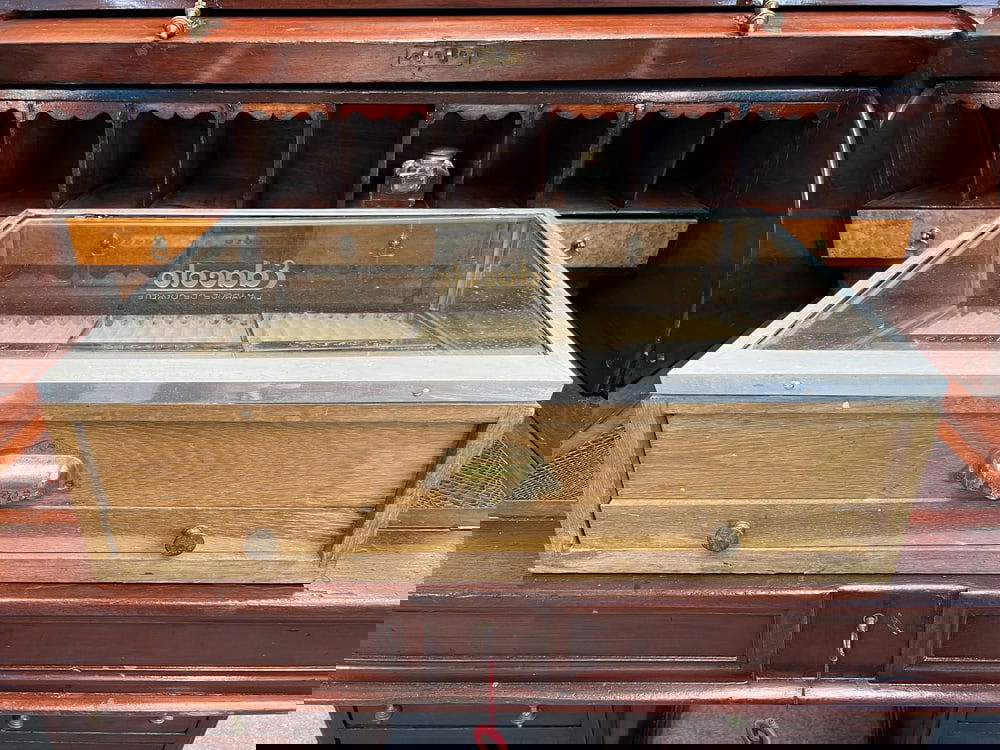 Vintage Store Showcase for luxury pens, 1920 - 16