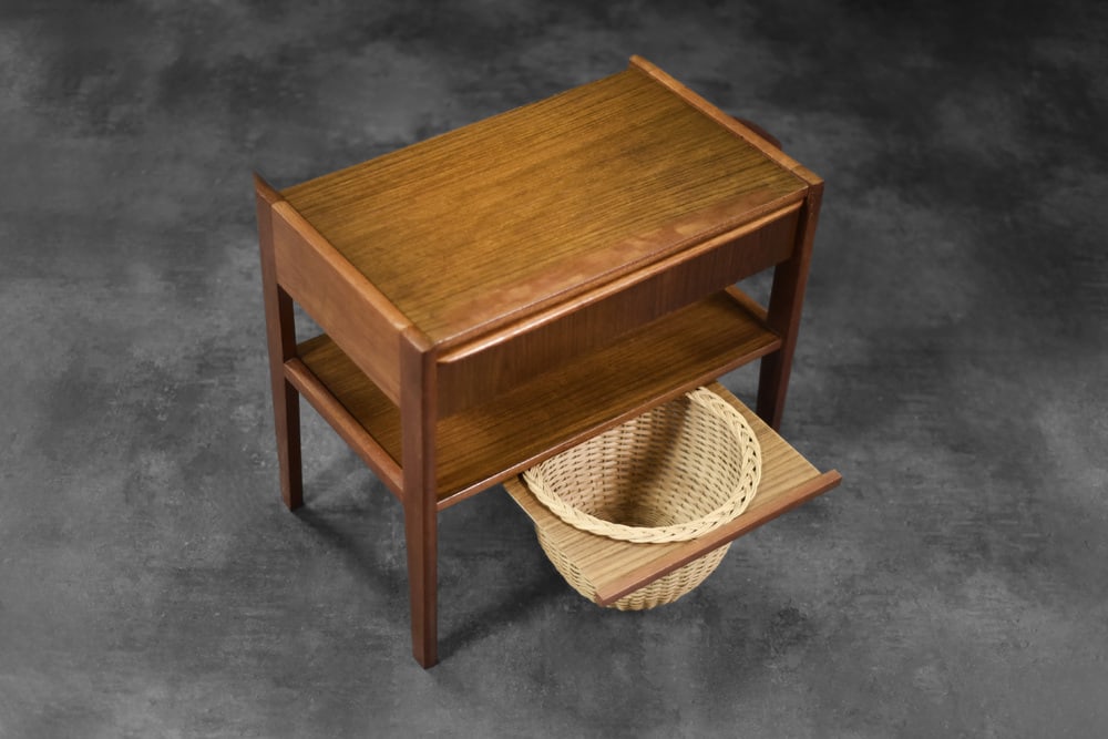 Thread Side Table with Wicker Basket, 1960s - 11