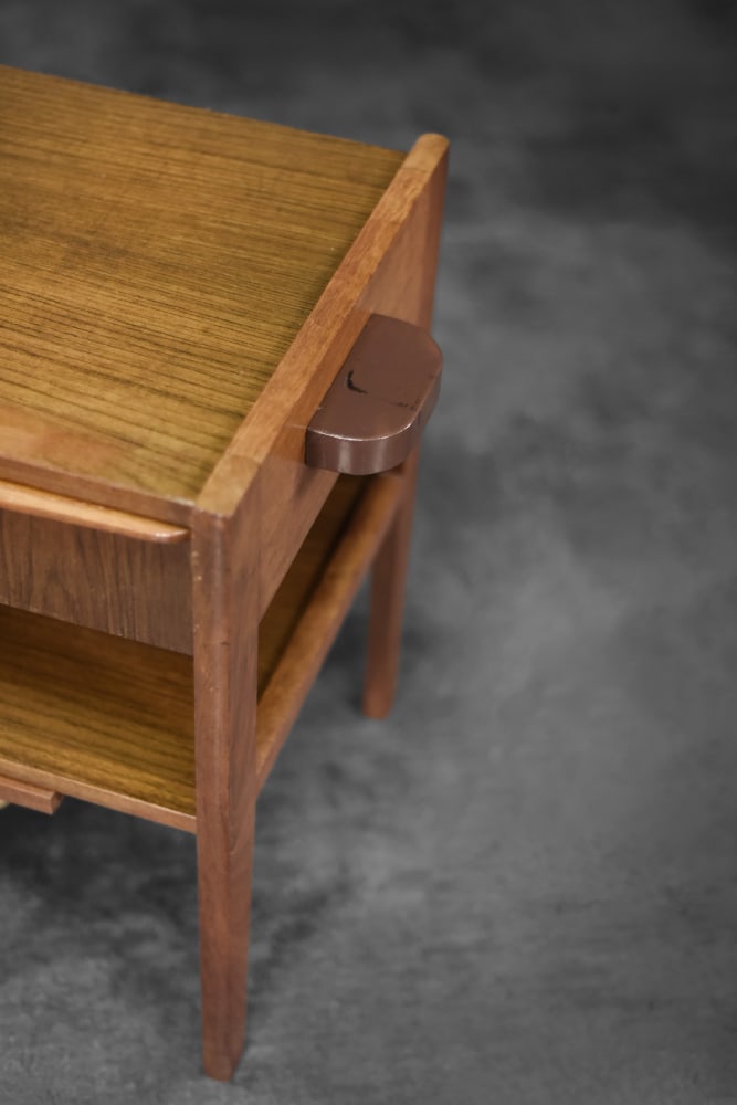 Thread Side Table with Wicker Basket, 1960s - 18