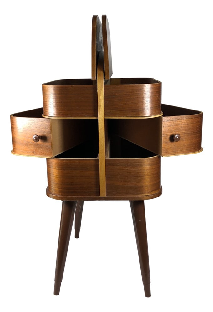 Vintage Danish Sewing Table: This Danish mid-century sewing table/sewing box/sewing box combines timeless design with functional elegance. with a height of 52cm, a depth of 32cm and a width of 27cm, this table is a compact and