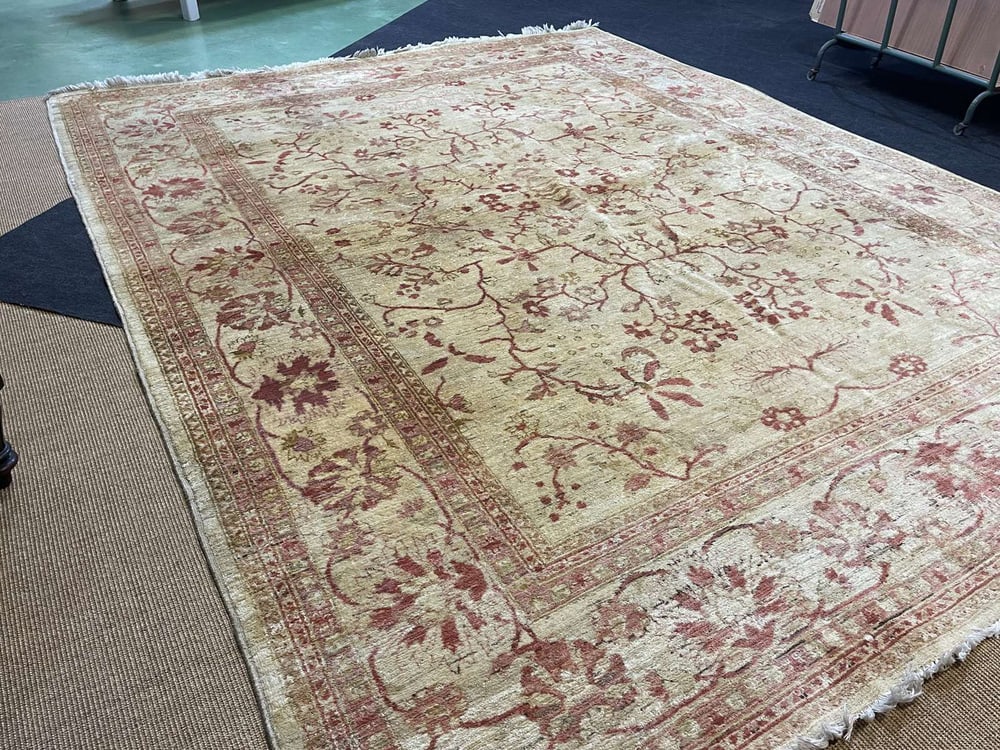 Middle Eastern Handmade Wool Rug - 4