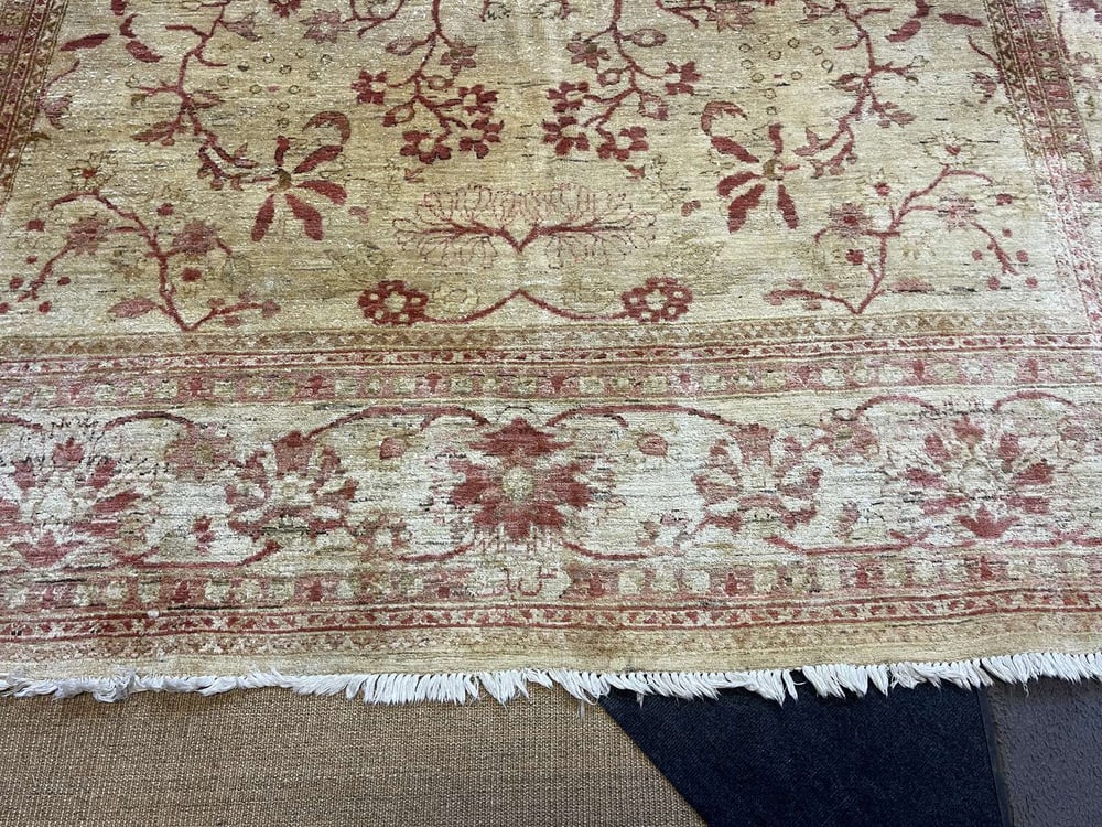 Middle Eastern Handmade Wool Rug - 5