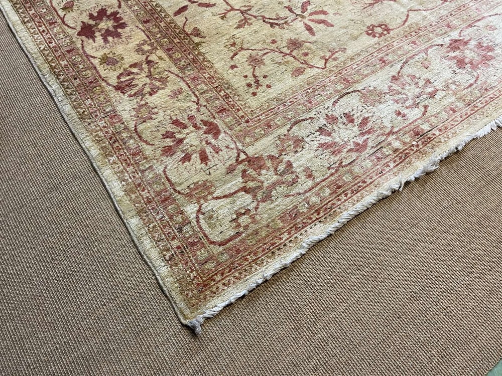 Middle Eastern Handmade Wool Rug - 7