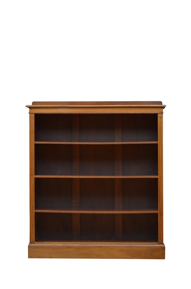 Edwardian Walnut Open Bookcase, 1900 - 19