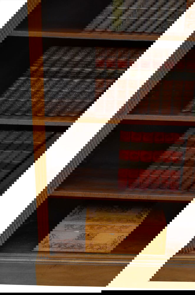 Edwardian Walnut Open Bookcase, 1900 - 9