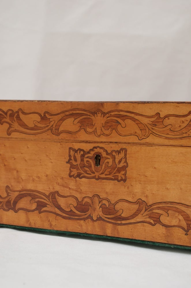 Victorian Birdseye Maple Jewelry Box - 8