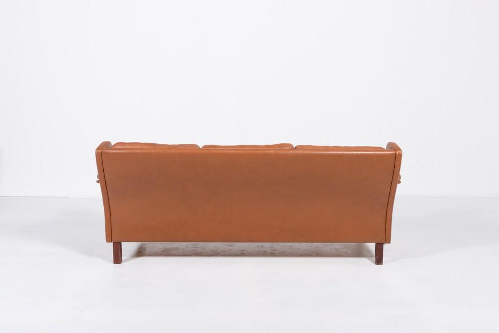 Danish Modern Cognac Leather Wing Sofa, 1970s - 8