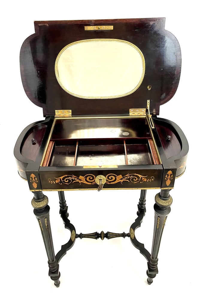 Napoleon III Table with Marquetry Decoration - 19