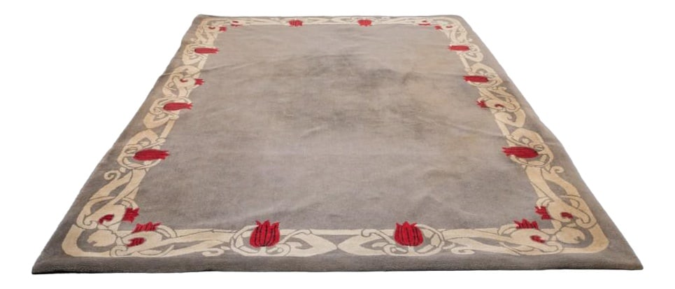 Tulipano Rug by Voghi for Villa D'este: Very rare Italian design rug from 1980’s made by Voghi for famous Villa d'este. Limited Edition. Label marked, number 16 of 99. Collectors piece. Condition Good, usage marks. Can be