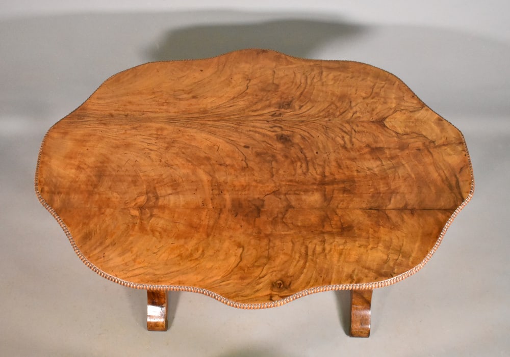 Antique French Gueridon Table in Walnut, 1890s - 16