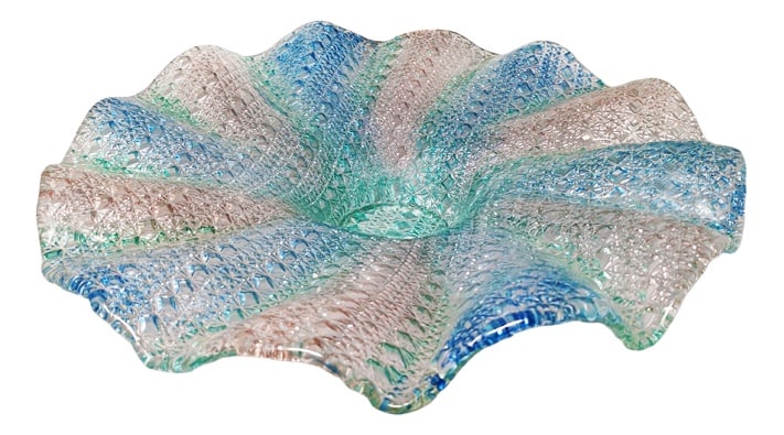 Murano Centerpiece by Linea Arte, Italy, 1960s: 1960s Gorgeous big blue, pink and green centerpiece by Linea Arte Murano in Murano glass. Made in ItalyThe item is signed on the bottom and it's in excellent condition.Dimensions:diameter 14,96" x