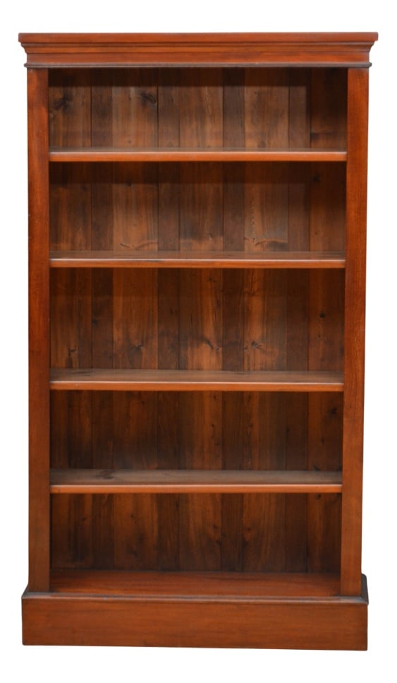 Victorian Mahogany Open Bookcase, 1880: Late Victorian open bookcase of tall and narrow design in attractive figured mahogany, having oversailing top above four height adjustable shelves with rounded edges, flanked by simple and elegant upr