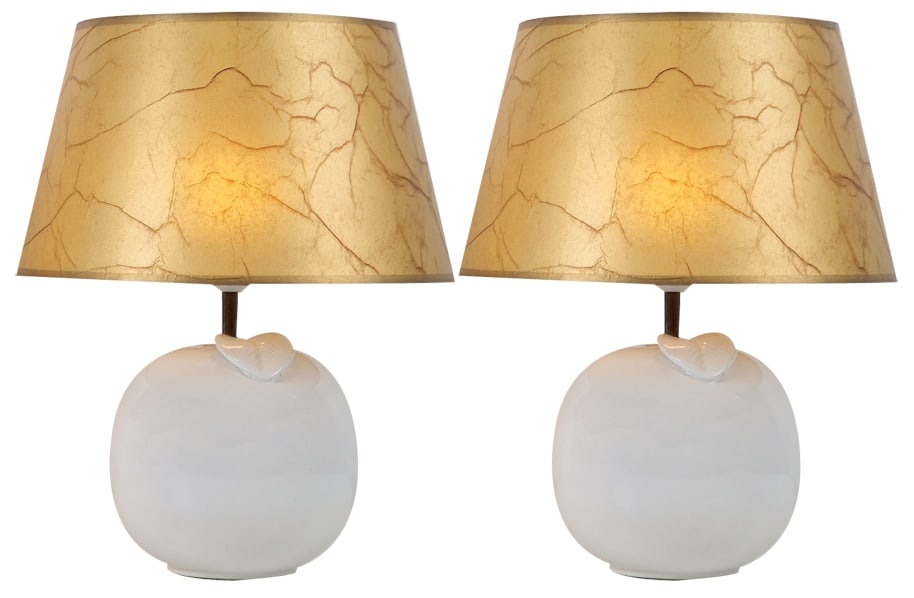 White Ceramic Apple Table Lamp, 1970s, Set of 2: Set 2 Vintage Apple table lamp Ceramic white Postmodern '70Beautiful set ceramic lamp base in the shape of an apple with a leaf. Comes with free shades.Equipped with a standard E27 fittingDimensions: