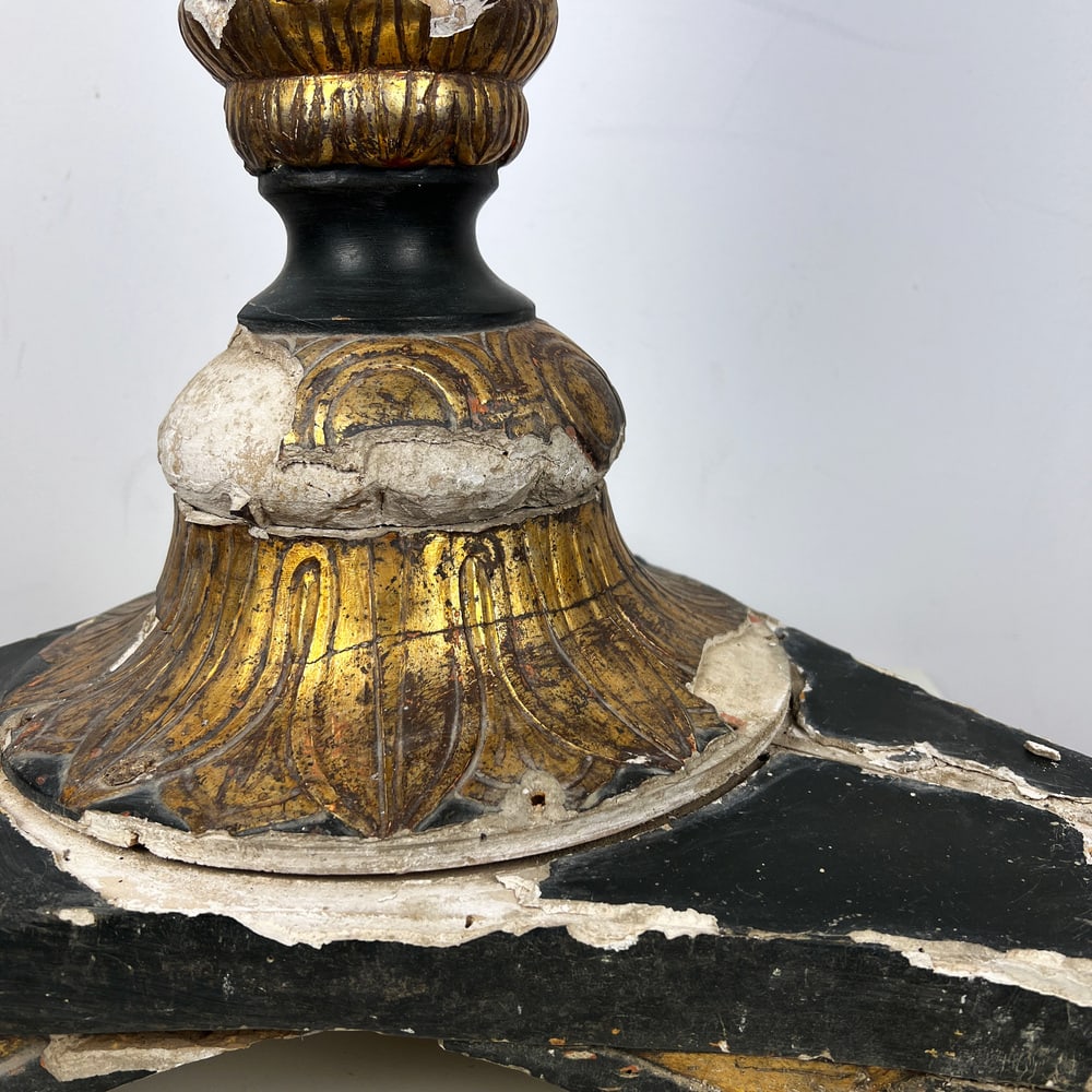 Large Salvaged Gilt Wood Fragment, 1700s - 8