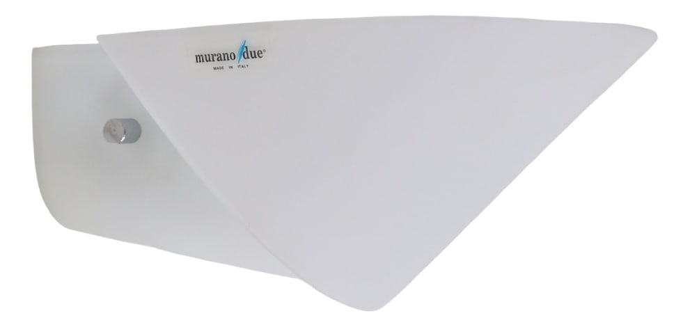 Glass Wall Lamp by Federico Codato, Italy, 1990: Vintage MURANO DUE wall lamp Pinna 1990 Murano glass ItalyWall lamp with diffuser in white Murano glass.An elegant and functional design for this lighting object.Nickel-plated and chrome-plated metal