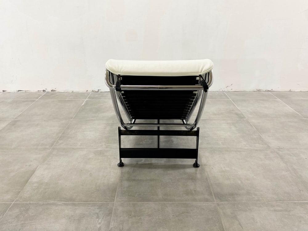 LC-4 Lounge Chair by Le Corbusier for Cassina - 14