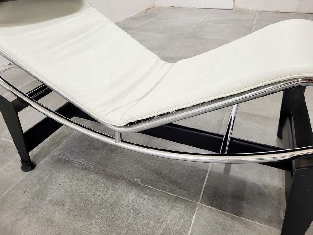 LC-4 Lounge Chair by Le Corbusier for Cassina - 18
