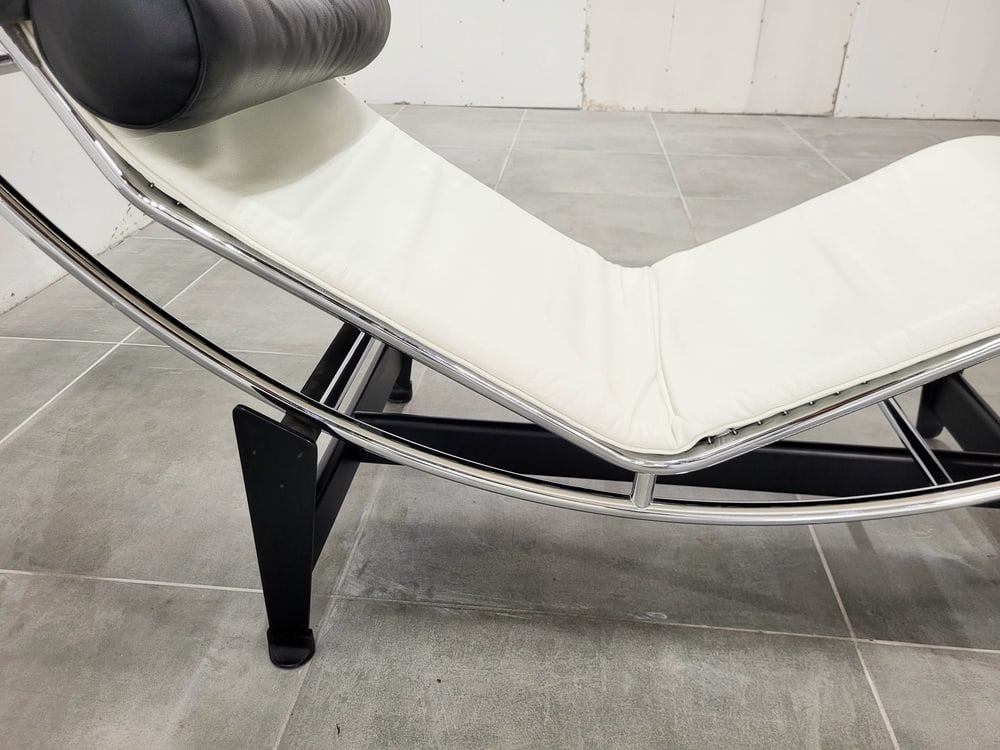 LC-4 Lounge Chair by Le Corbusier for Cassina - 20